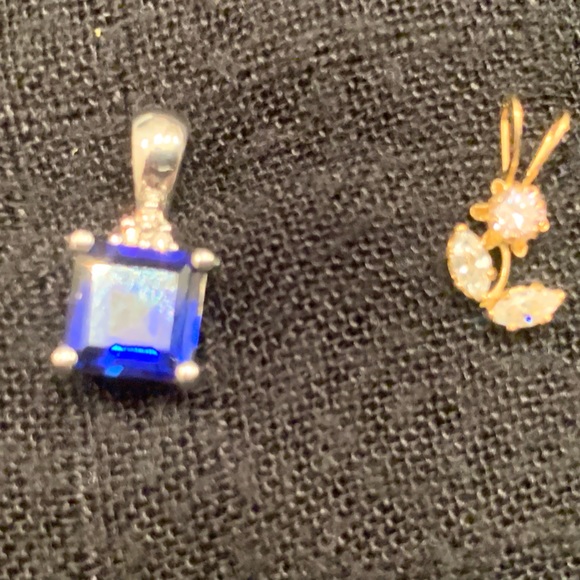 14k Solid Gold Pendant